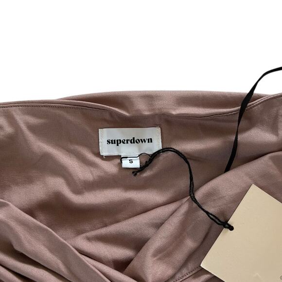 SUPERDOWN Women's Elora Ruched Off The Shoulder Dress in Taupe-Sz‎ S - Picture 8 of 9